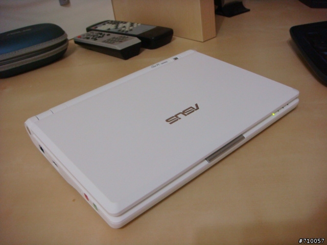 [ 分享 ] Eee PC ideastyle漾彩貼