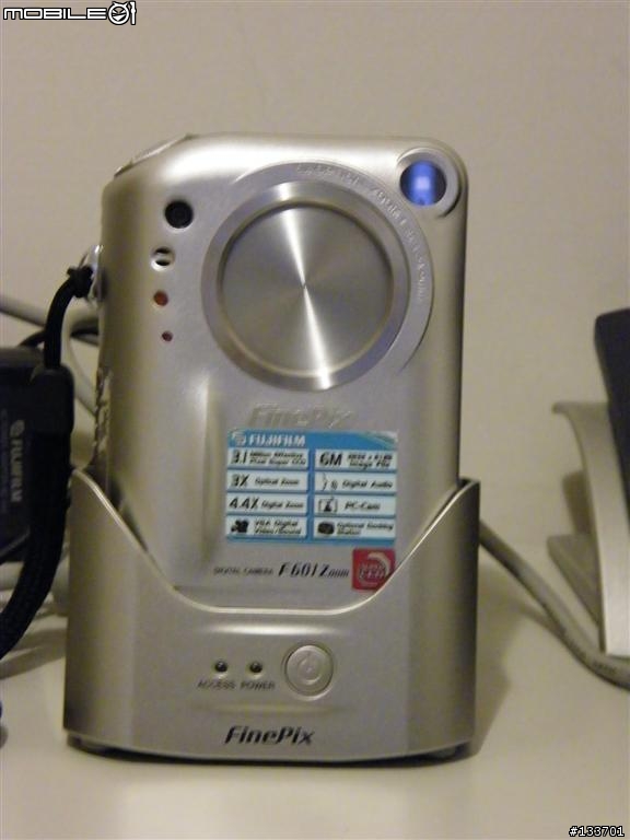 Fujiflim S8000fd 完全不專業開箱文