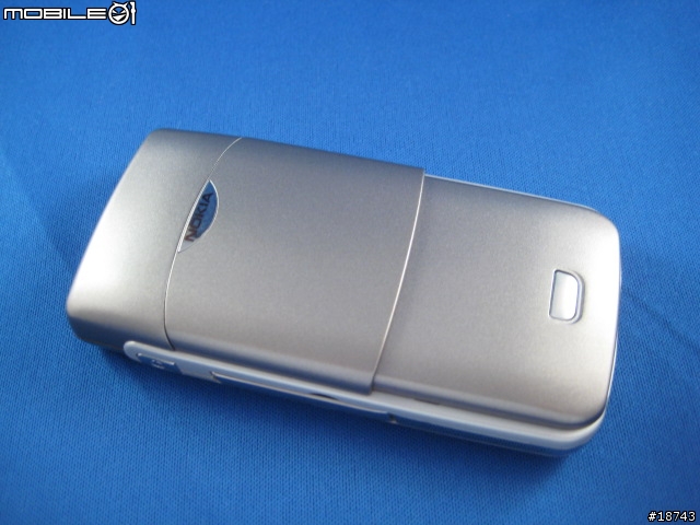 [分享] 經典老機 Nokia 6680
