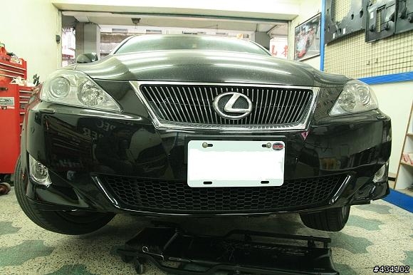 LEXUS IS250日本原廠空力套件改裝分享..