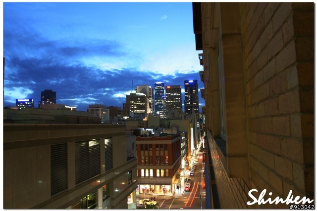 17-40 f4 除了是L鏡 還有別的優點嗎?