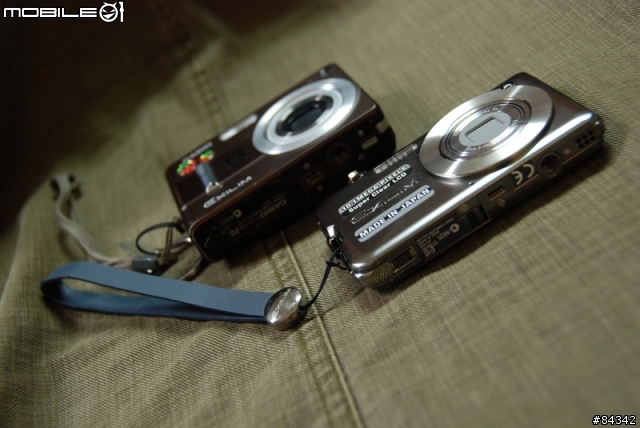 [勸敗]Casio EXILIM EX-S10 外貌篇~