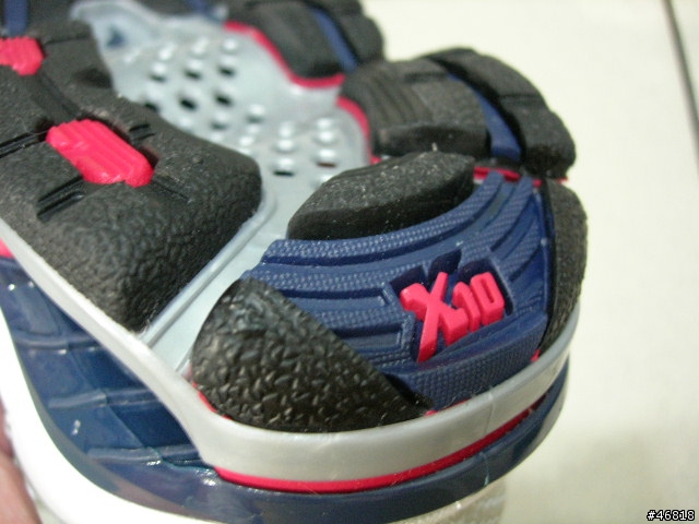 [開箱] MIZUNO 8KN-80062 WAVE CREATION 9