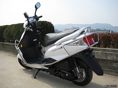 [分享]大陆版YAMAHA白鹅125