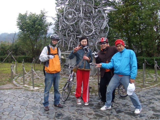 年初3台中潭雅神綠園道海放行