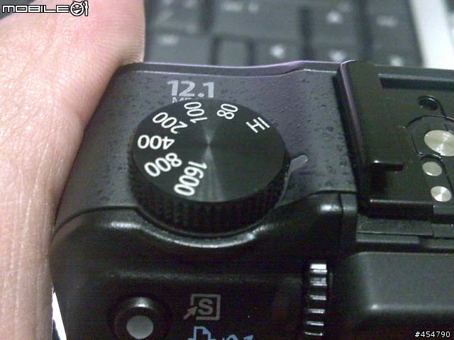 救命啊!!我的Canon G9 ISO轉盤~掉字啦!!