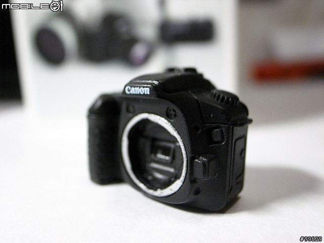 [分享]Canon 30D 1/6 scale classic 模型