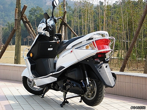 [分享]大陆版YAMAHA白鹅125
