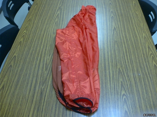 <分享>剛剛才收到的PEARL IZUMI 風衣
