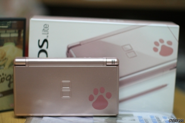 [NDSL]任天狗限定版簡單開箱