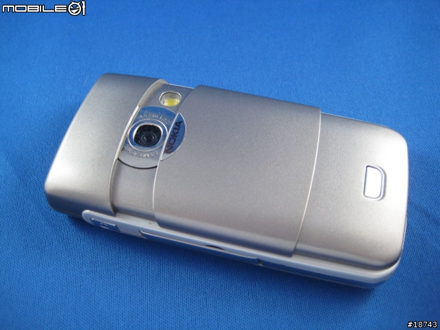 [分享] 經典老機 Nokia 6680