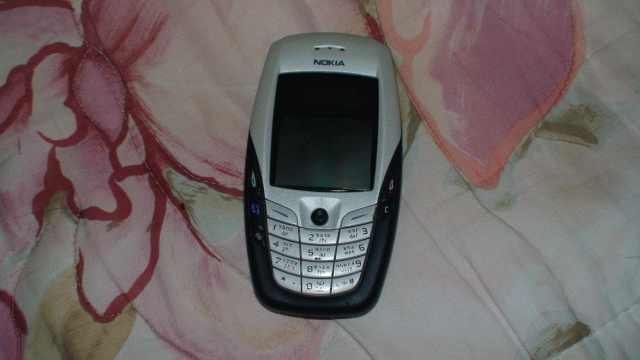 『舊機重逢，我的NOKIA6600』