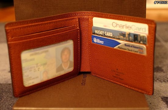 [分享] Louis Vuitton Billfold with 9 credit card slots