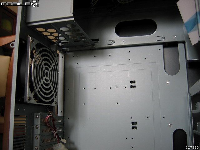 [分享]Lancool PC-K7開箱介紹