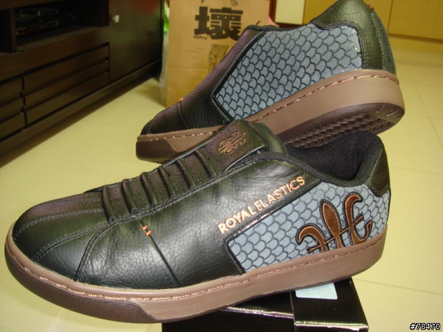 [分享]ROYAL ELASTICS 新鞋款ADELAIDE II