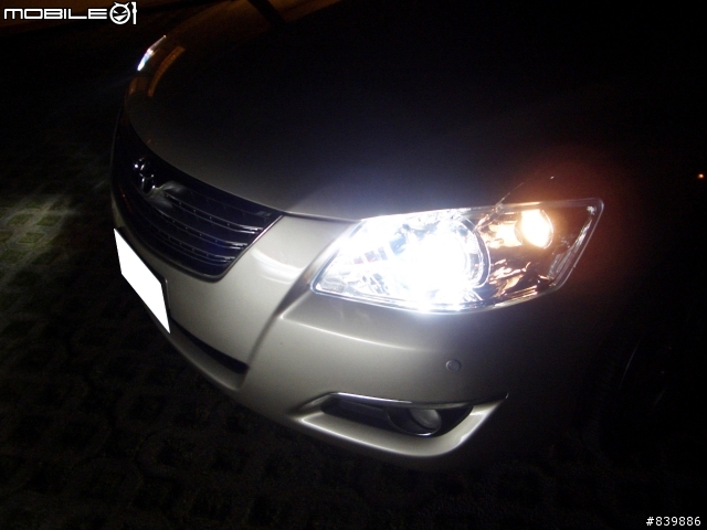 [分享] camry 3.5v 新車報到...初步開箱文..