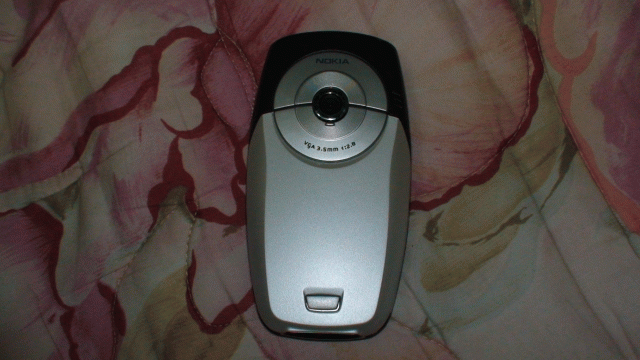 『舊機重逢，我的NOKIA6600』