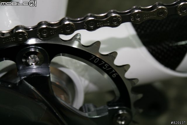 [分享]MATRIX-TANK-MTB-TANDEM協力車開完箱後之文需要70張小朋友喔!!