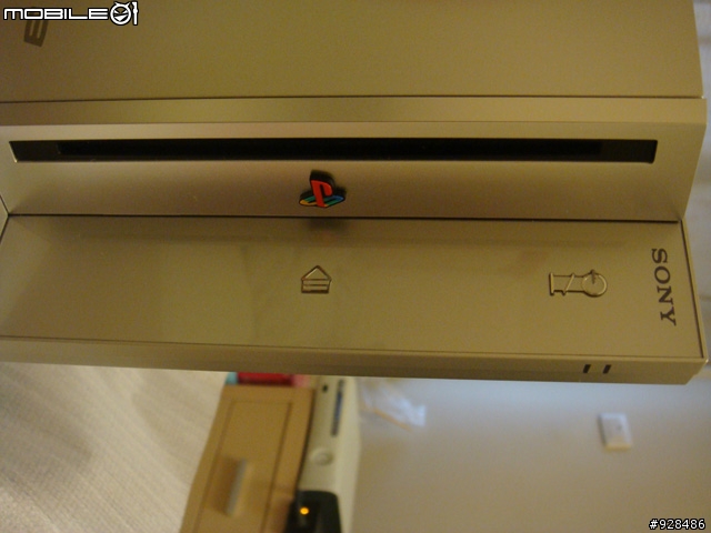 新購入 Play Station 3 主機    緞布銀   新色
