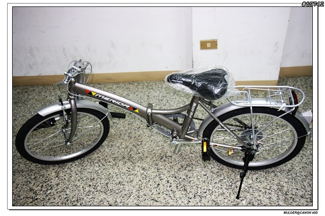 [MoMo桑分享] 美利達(Merida) FB-220 <= 物美價廉的入門摺疊自行車