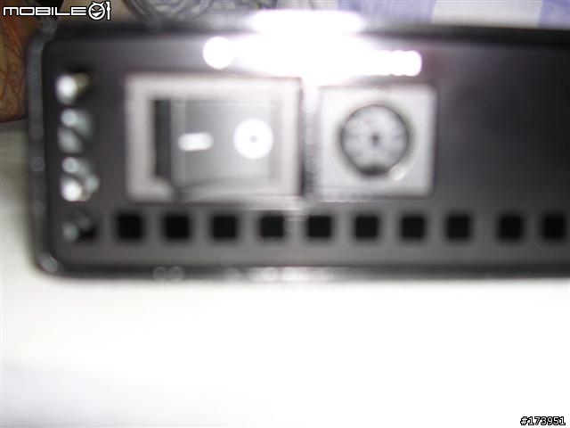 [開箱]東力奇 3.5吋 sata/ide 雙介面外接盒
