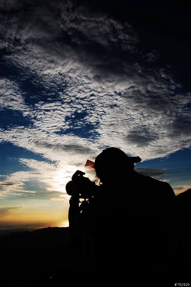 [芭樂分享] D300 最新改款 D300-SD7 及 眾家兄弟 [圖多]