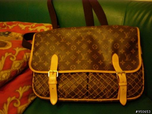 分享LV及LOEWE