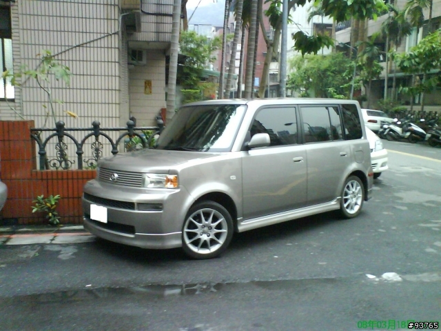 TOYOTA xb....