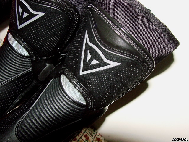 分享我的Dainese Zentex+其他部品