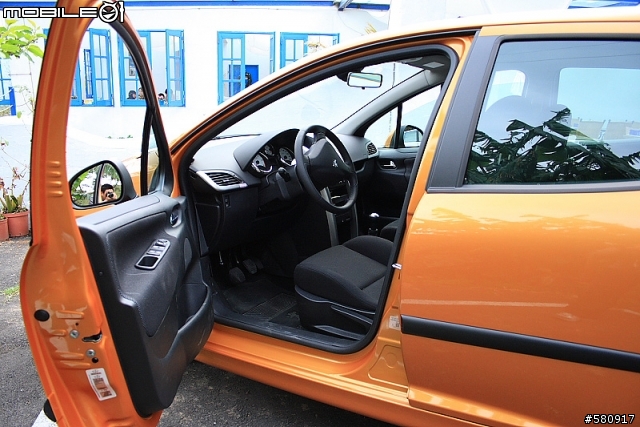 [分享] 時尚與實用兼顧的 Peugeot 207 HDi
