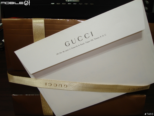 [分享]白色情人節禮物 GUCCI 鈔票夾