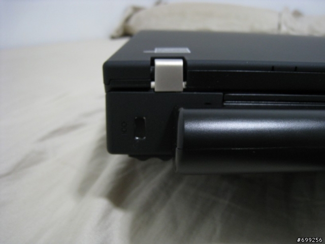 [開箱] ThinkPad R61i 24V