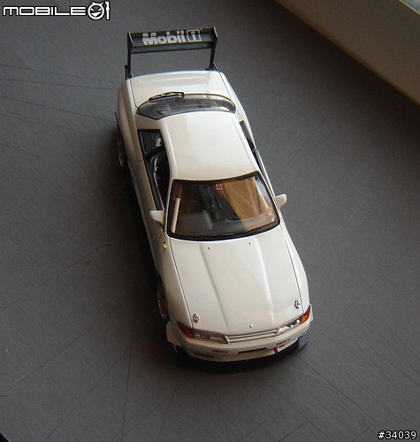 分享國外金屬車模改裝~NISSAN SKYLINE GTR R32 暴改版