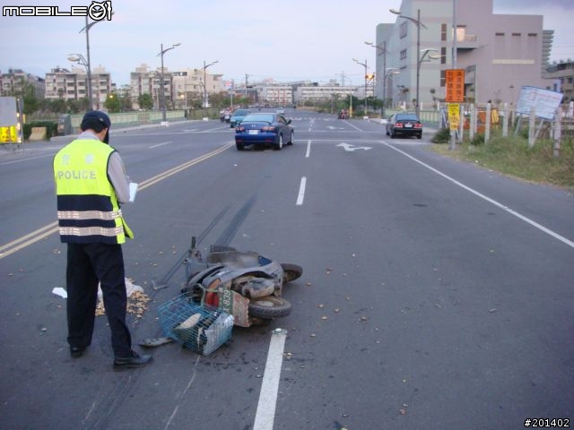 我跟機車發生擦撞了.....ˊˋ[3/23 updated]