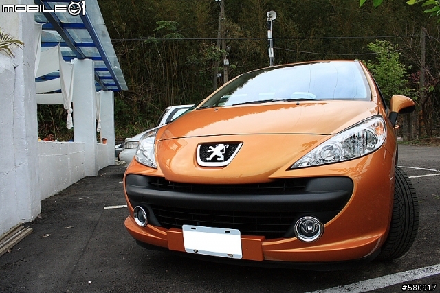 [分享] 時尚與實用兼顧的 Peugeot 207 HDi