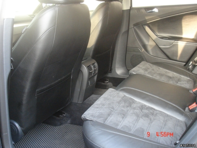 遲來的開箱文 Passat 2.0T FSI