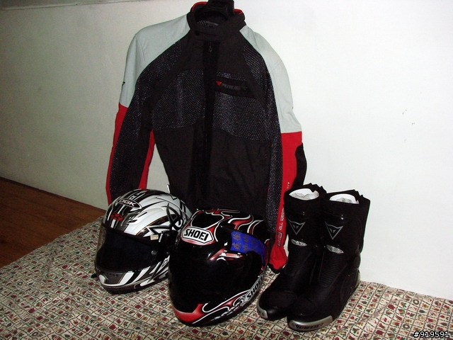 分享我的Dainese Zentex+其他部品