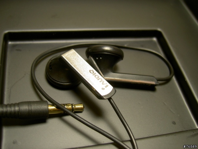 [分享] iAudio Cowon D2 8G BLACK~ Mr.Owl 友情開箱