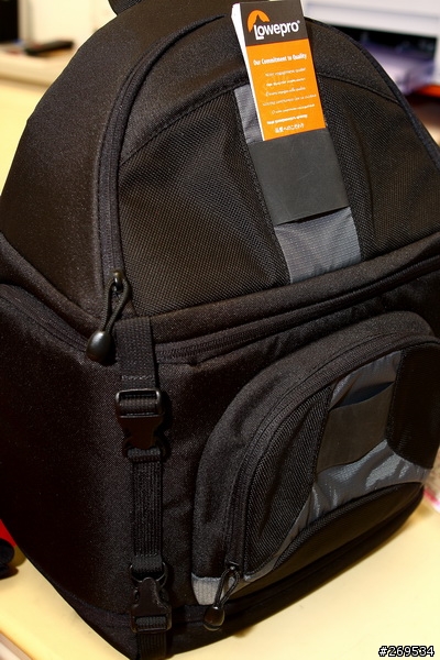 [分享]Lowepro 彈弓手SlingShot 300 AW 300AW