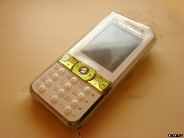 Sony Ericsson K660i 白綠色簡易開箱