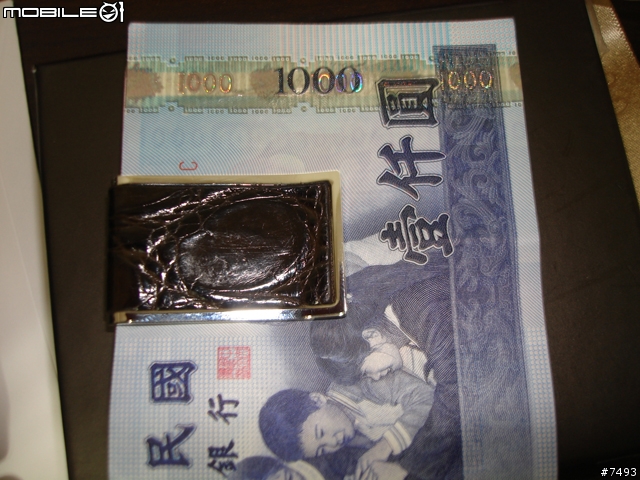 [分享]白色情人節禮物 GUCCI 鈔票夾