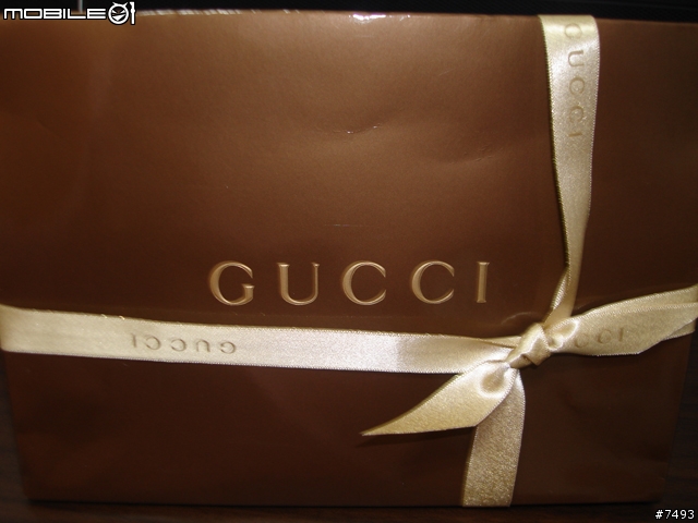 [分享]白色情人節禮物 GUCCI 鈔票夾