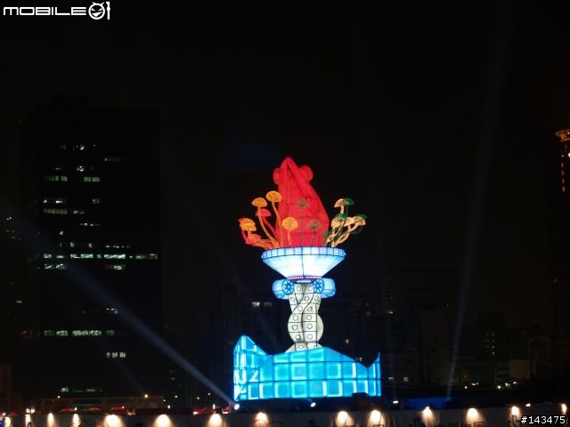各位O家的大大～～大家好喔～～希望大家用各地區的燈會煙火來蓋大樓