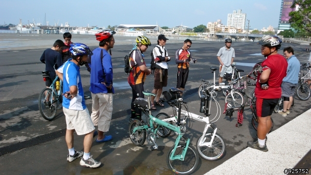 【高雄小徑車團】03/23 百輛小徑會師活動順利成功!!