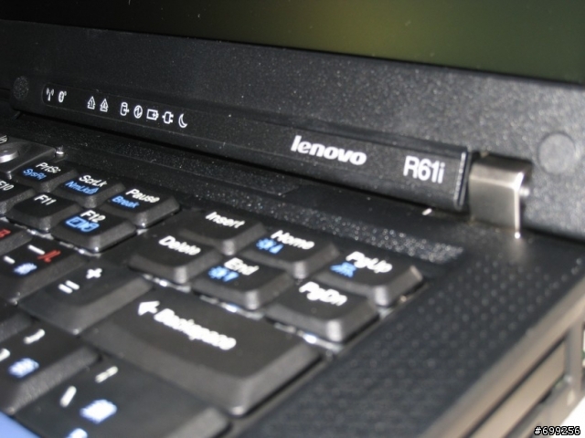 [開箱] ThinkPad R61i 24V