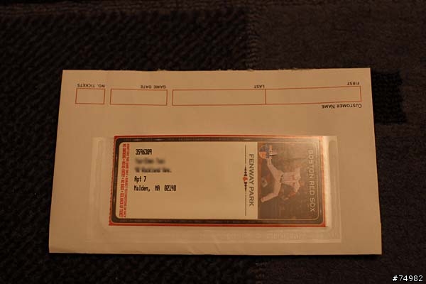 [分享]'08 Yankees VS Red Sox @ Fenway Park First Game Tickets