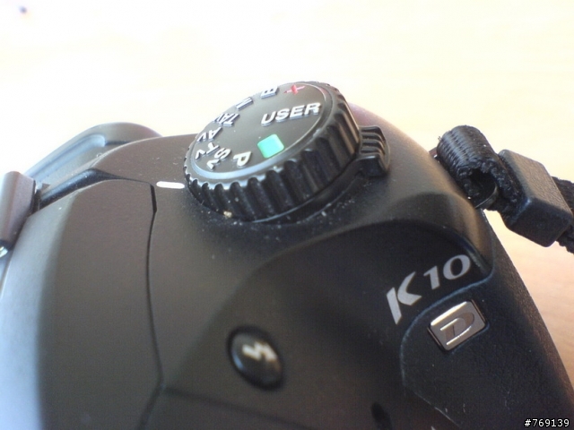 k10D 倾斜维修 血泪史 奉劝大家还是算了  小弟大陆的。。。哭诉一下。
