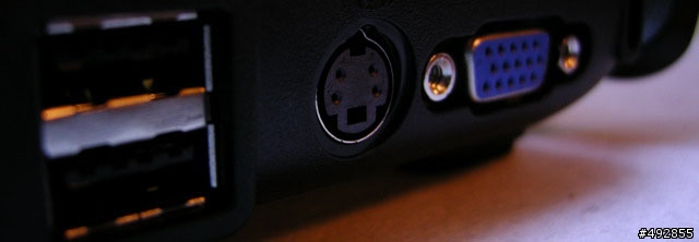 極致的鏡面 Toshiba M200