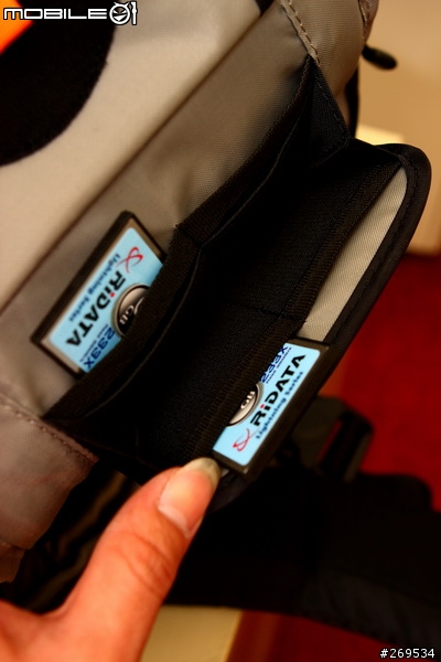 [分享]Lowepro 彈弓手SlingShot 300 AW 300AW