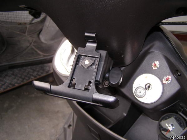 FIGHTER DIY改裝GPS導航車架